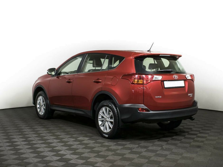 Toyota RAV4 2.2 АКПП, 2013, 125 000 км фото 4