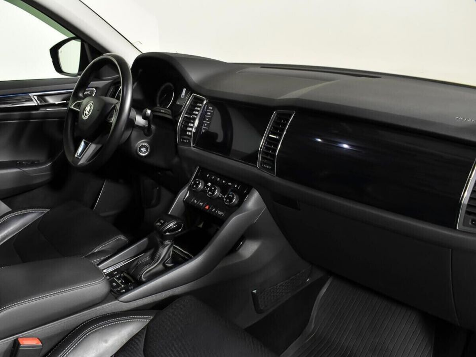 Skoda Kodiaq 2.0 РКПП, 2018, 61 000 км фото 9