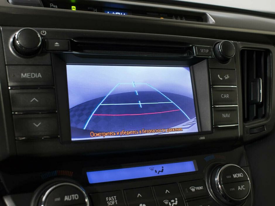 Toyota RAV4 2.2 АКПП, 2014, 114 000 км фото 6