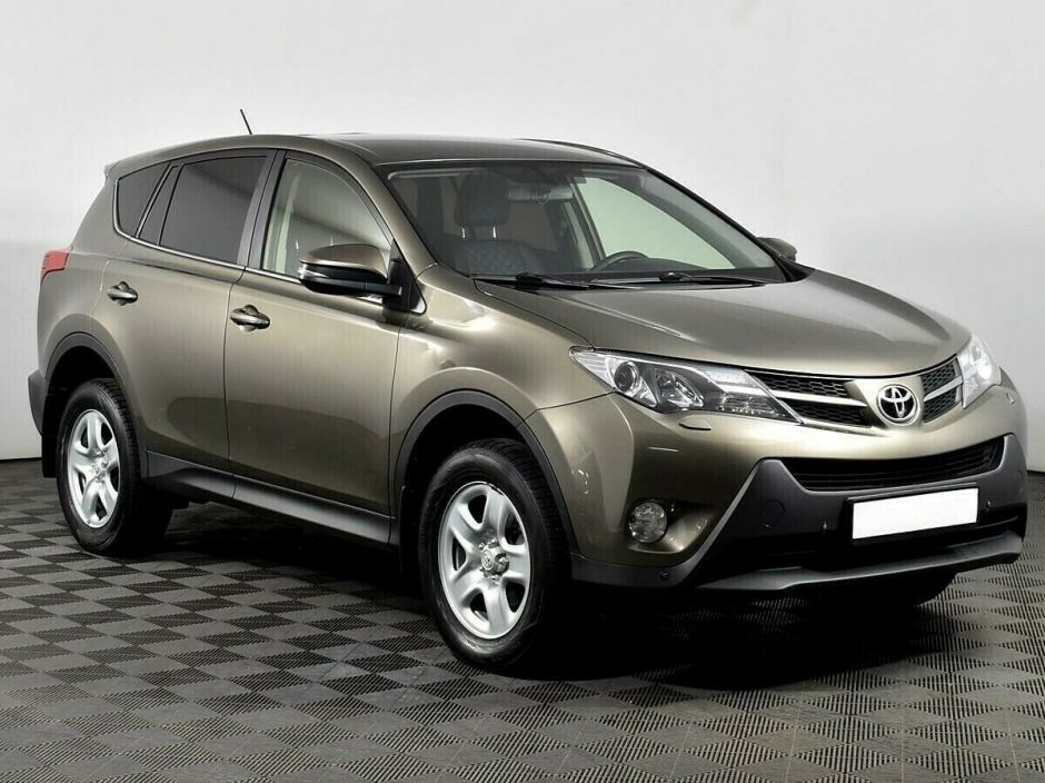 Toyota RAV4 2.2 АКПП, 2012, 138 000 км фото 3