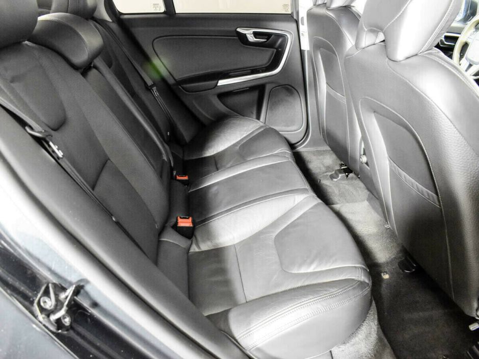 Volvo S60 1.6 РКПП, 2012, 138 000 км фото 7