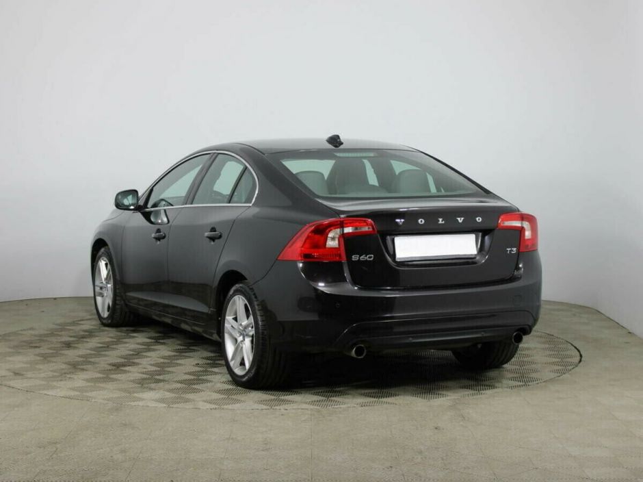 Volvo S60 1.5 АКПП, 2016, 87 000 км фото 3
