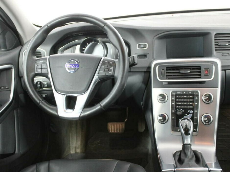 Volvo S60 1.5 АКПП, 2016, 93 000 км фото 6