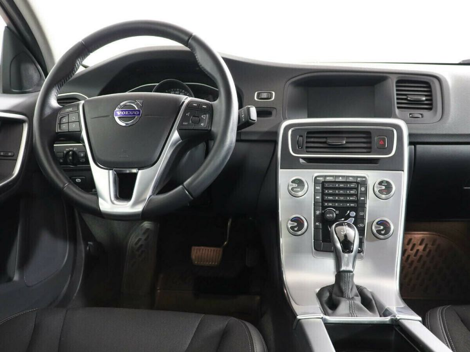 Volvo S60 1.5 АКПП, 2017, 72 000 км фото 5