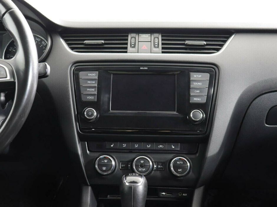 Skoda Octavia 1.8 РКПП, 2013, 125 000 км фото 8