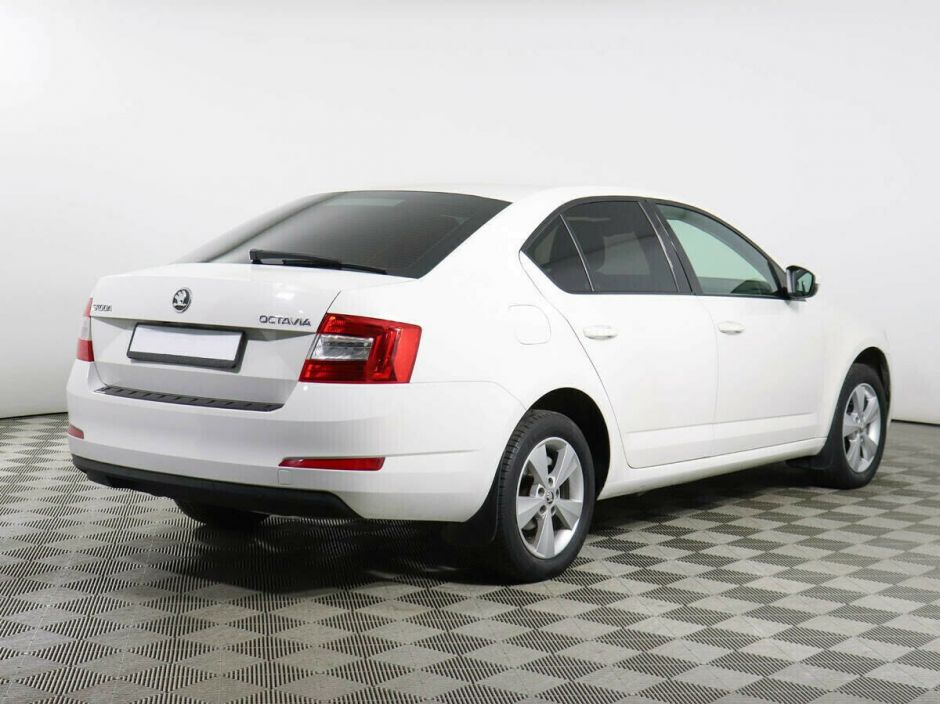 Skoda Octavia 1.4 РКПП, 2014, 110 000 км фото 3