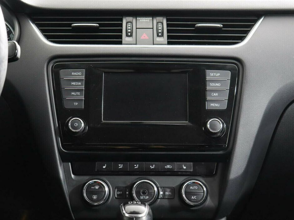 Skoda Octavia 1.4 РКПП, 2014, 110 000 км фото 8