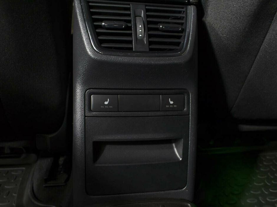 Skoda Octavia 1.8 РКПП, 2014, 114 000 км фото 8