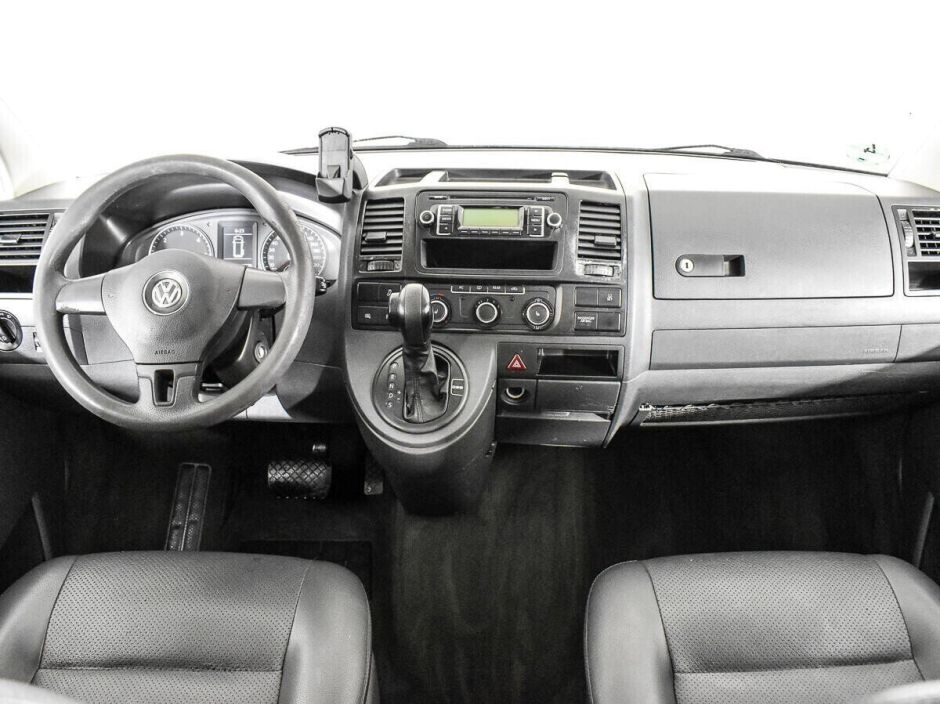 Volkswagen Multivan 2.0 РКПП, 2010, 168 000 км фото 5