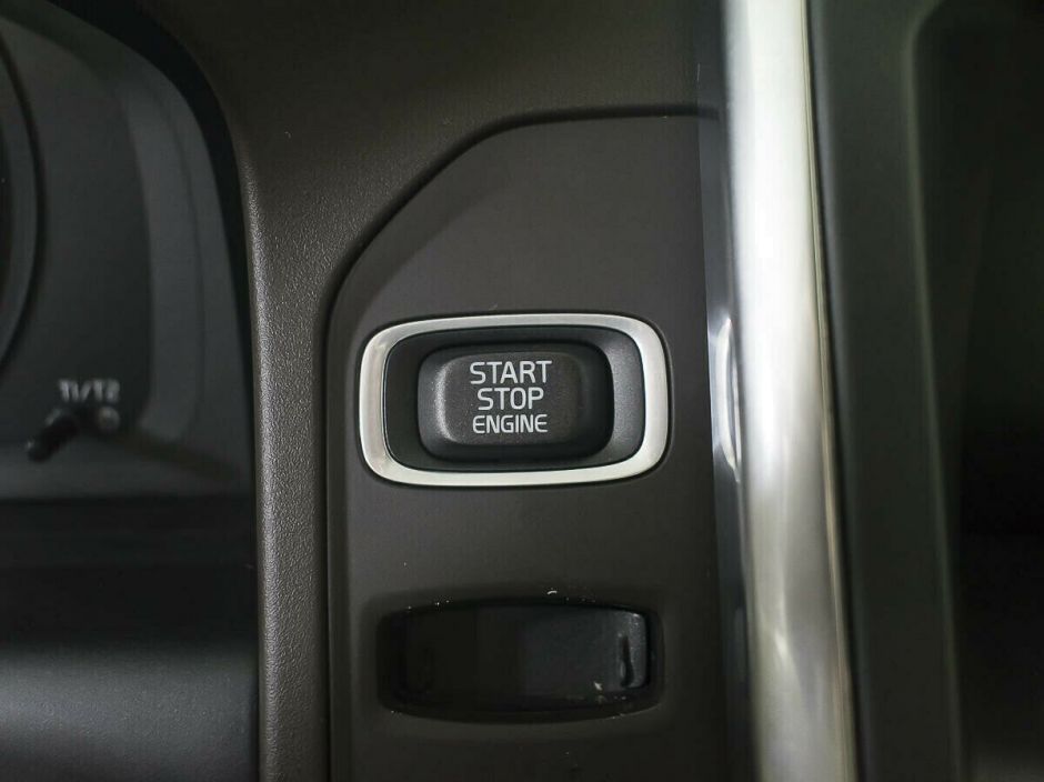 Volvo XC60 2.4 АКПП, 2012, 144 000 км фото 12