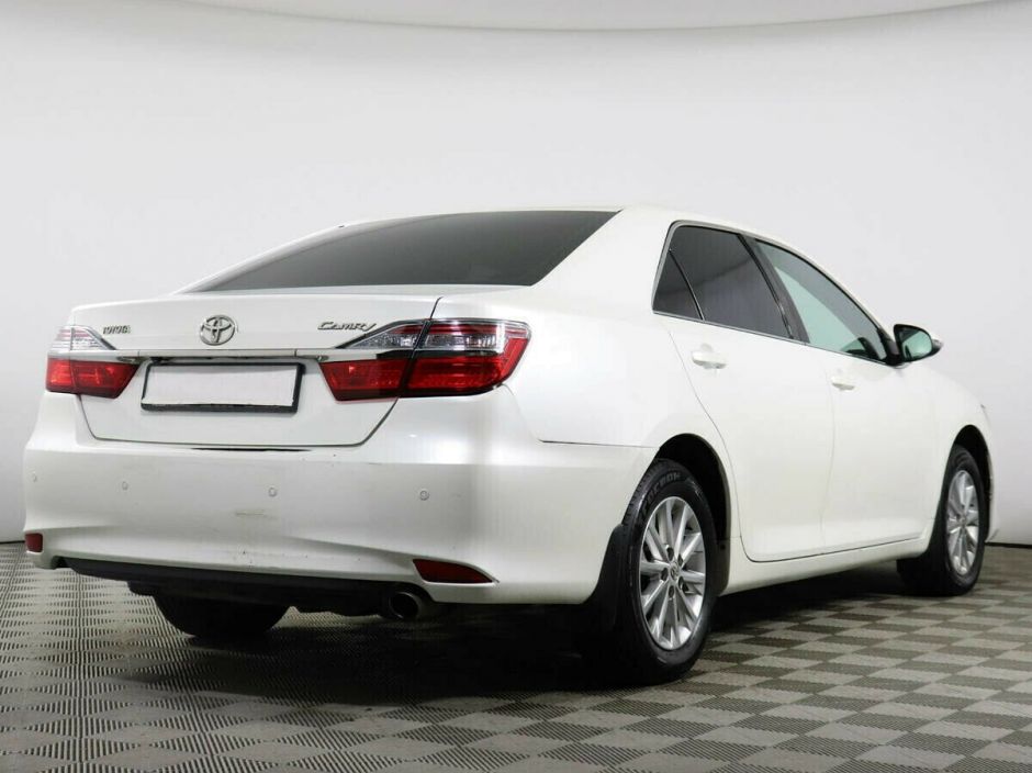 Toyota Camry 2.5 АКПП, 2016, 93 000 км фото 2