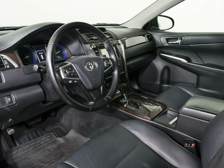 Toyota Camry 2.5 АКПП, 2015, 101 000 км фото 5