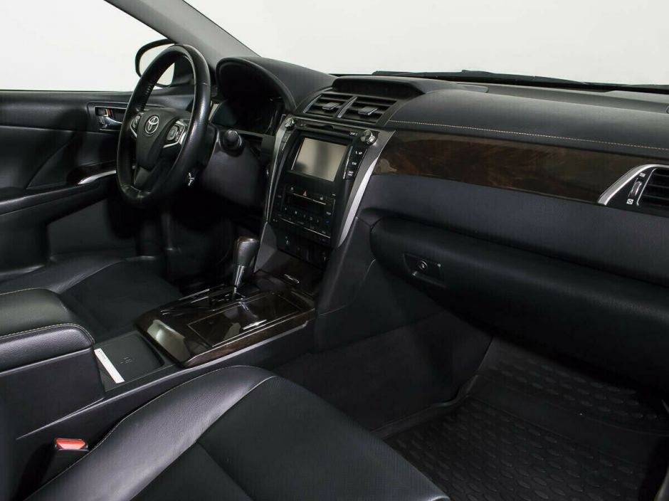 Toyota Camry 2.5 АКПП, 2015, 101 000 км фото 6