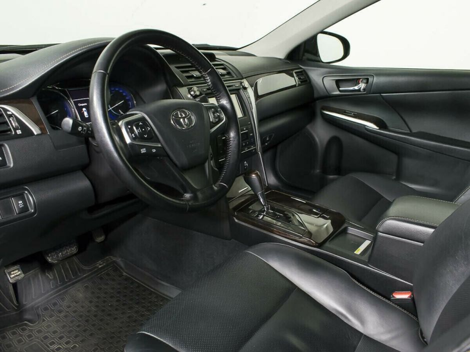 Toyota Camry 2.5 АКПП, 2014, 114 000 км фото 7