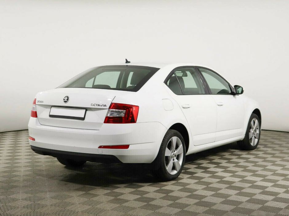 Skoda Octavia 1.4 РКПП, 2016, 98 000 км фото 3