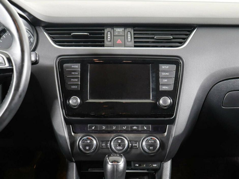 Skoda Octavia 1.4 РКПП, 2016, 98 000 км фото 5