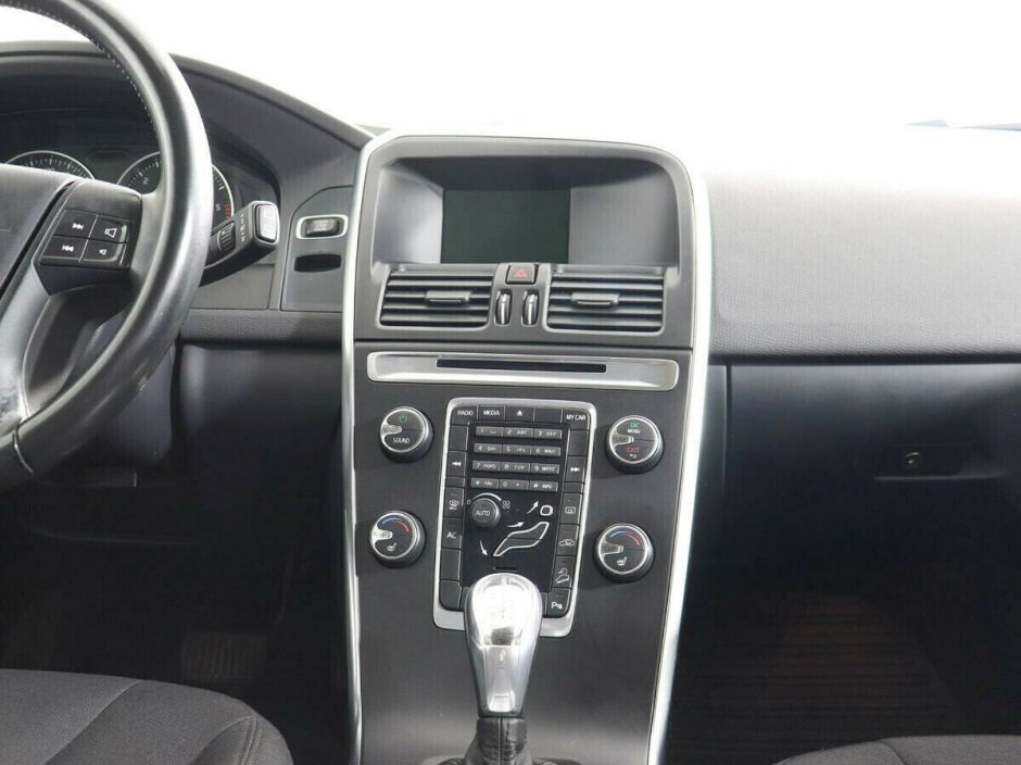 Volvo XC60 2.4 АКПП, 2013, 129 000 км фото 7