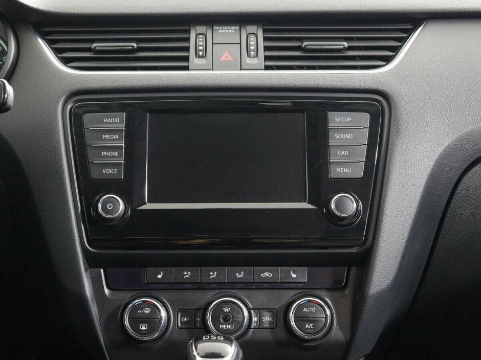 Skoda Octavia 1.8 РКПП, 2016, 87 000 км фото 6