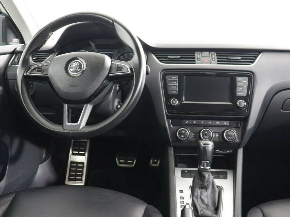 Skoda Octavia 1.8 РКПП, 2016, 87 000 км фото 7