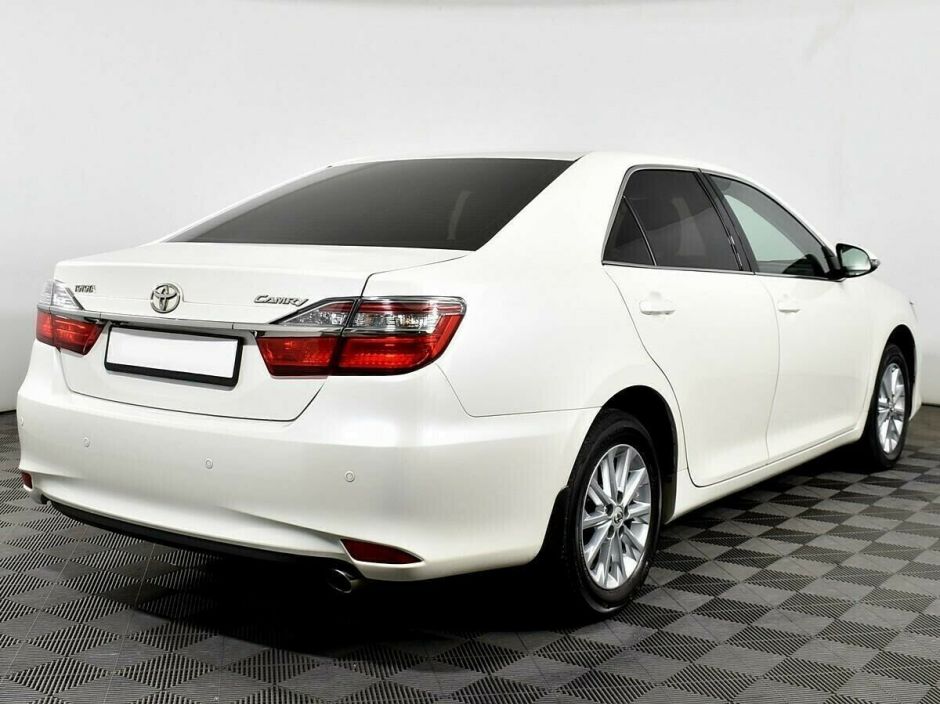 Toyota Camry 2.5 АКПП, 2017, 85 000 км фото 2