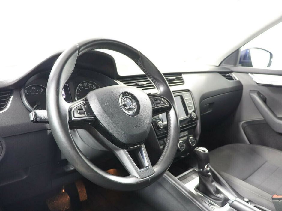 Skoda Octavia 1.4 РКПП, 2016, 95 000 км фото 7