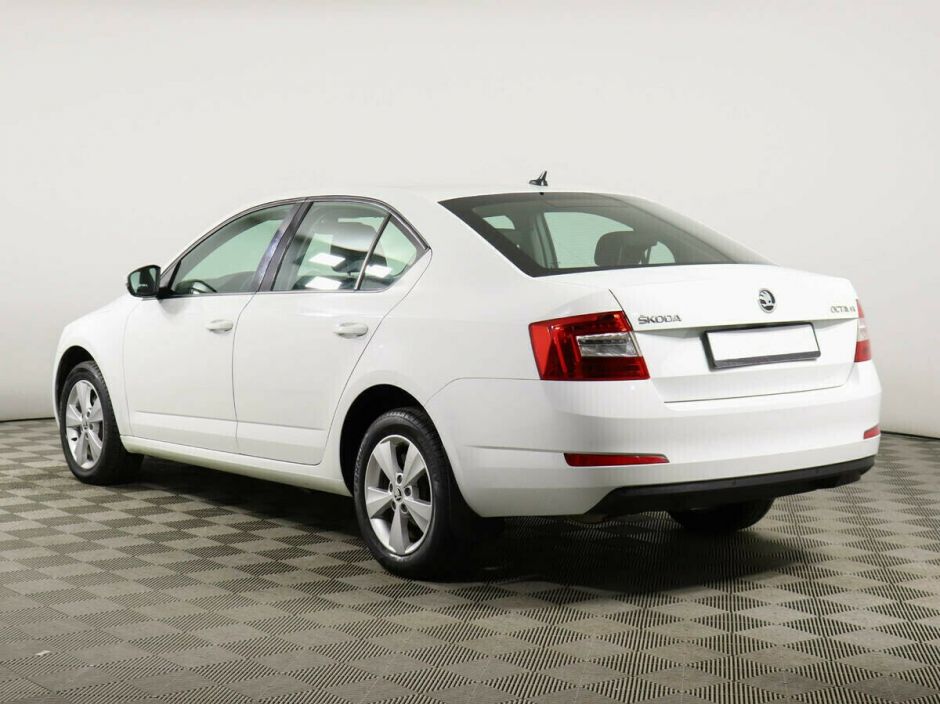Skoda Octavia 1.4 РКПП, 2015, 106 000 км фото 4