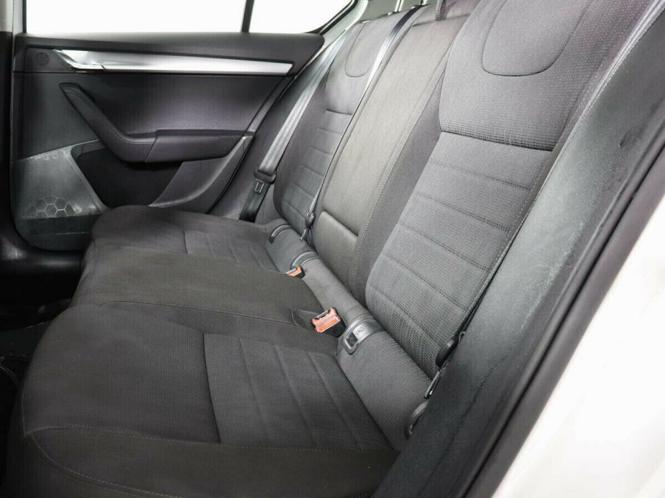 Skoda Octavia 1.4 РКПП, 2015, 106 000 км фото 10