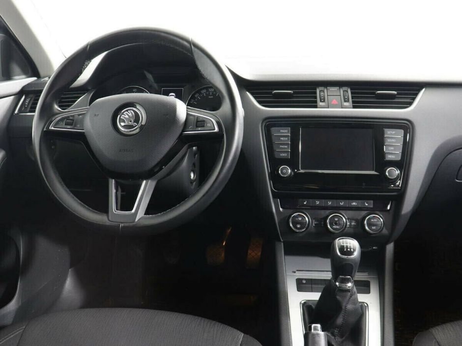 Skoda Octavia 1.4 МКПП, 2016, 87 000 км фото 5