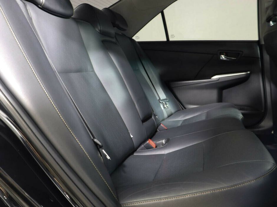 Toyota Camry 2.5 АКПП, 2017, 75 000 км фото 10