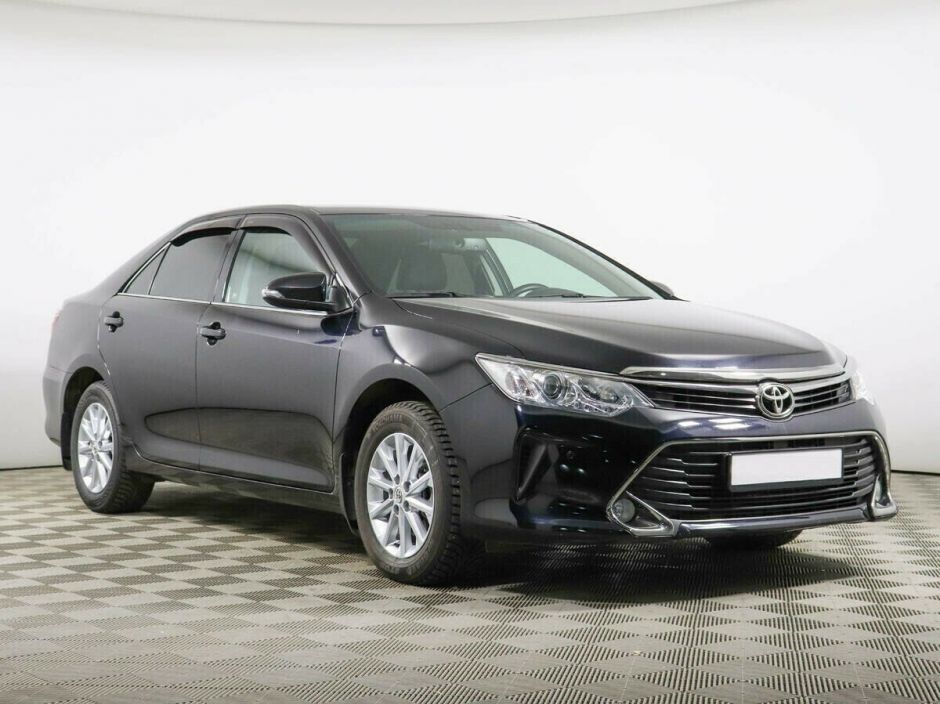 Toyota Camry 2.0 АКПП, 2015, 100 000 км фото 3