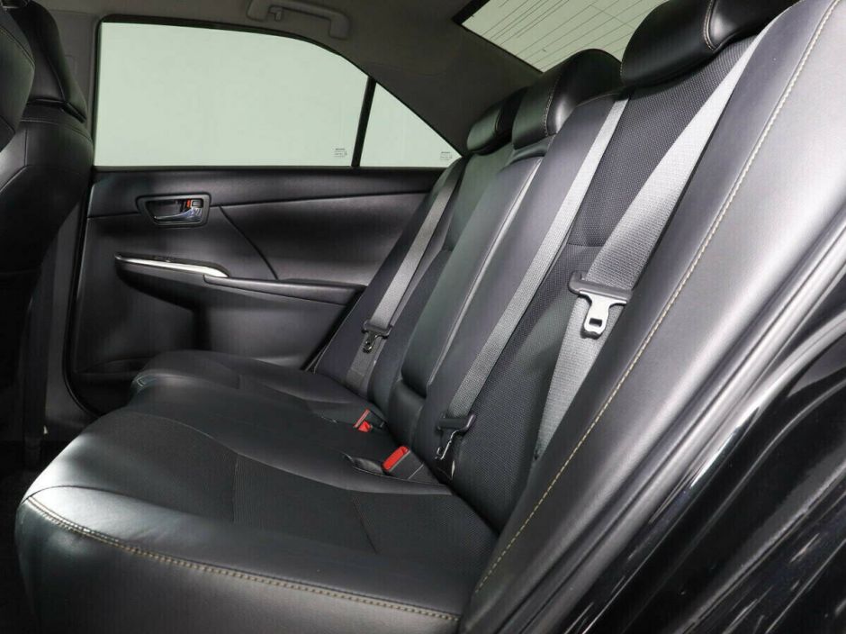 Toyota Camry 2.0 АКПП, 2015, 100 000 км фото 10