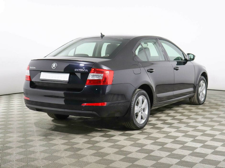 Skoda Octavia 1.8 РКПП, 2016, 88 000 км фото 3