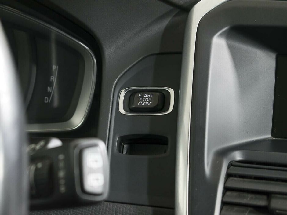 Volvo XC60 2.4 АКПП, 2015, 102 000 км фото 10