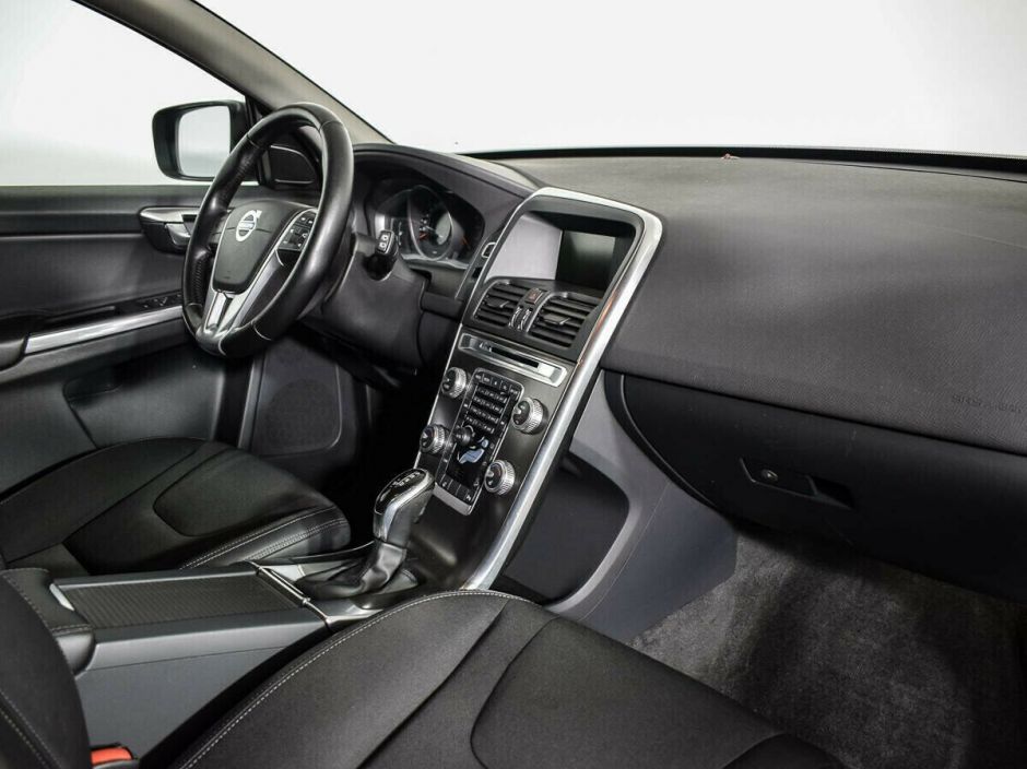Volvo XC60 2.4 АКПП, 2015, 95 000 км фото 6