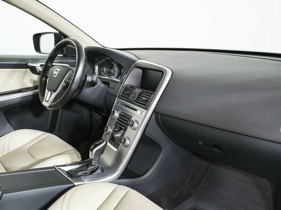 Volvo XC60 2.4 АКПП, 2016, 83 000 км фото 5