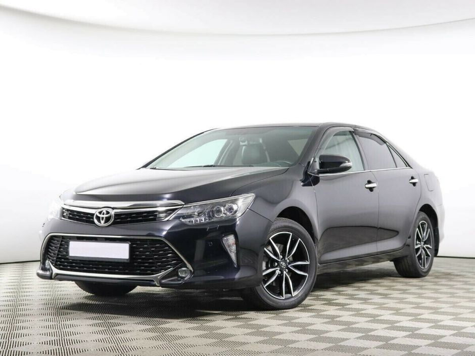 Toyota Camry 2.5 АКПП, 2018, 74 000 км фото 1