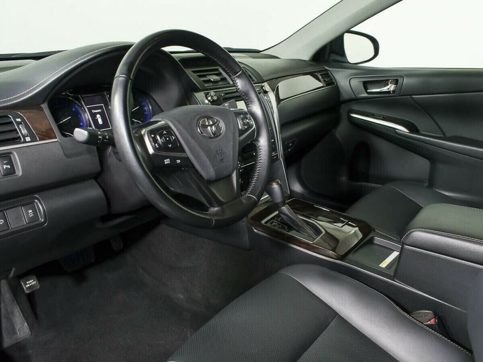 Toyota Camry 2.5 АКПП, 2018, 73 000 км фото 7