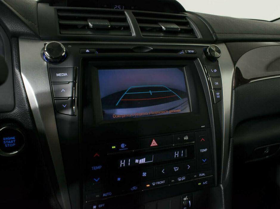 Toyota Camry 2.5 АКПП, 2018, 73 000 км фото 8