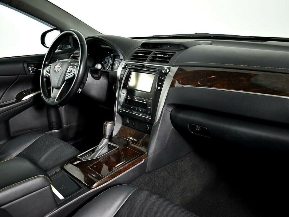 Toyota Camry 2.5 АКПП, 2018, 64 000 км фото 6