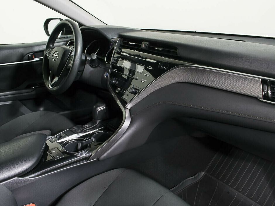 Toyota Camry 2.0 АКПП, 2018, 69 000 км фото 10