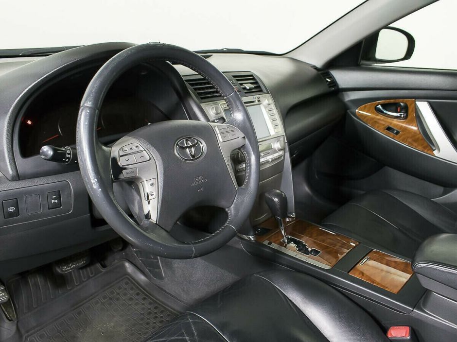 Toyota Camry 2.5 АКПП, 2011, 145 000 км фото 6