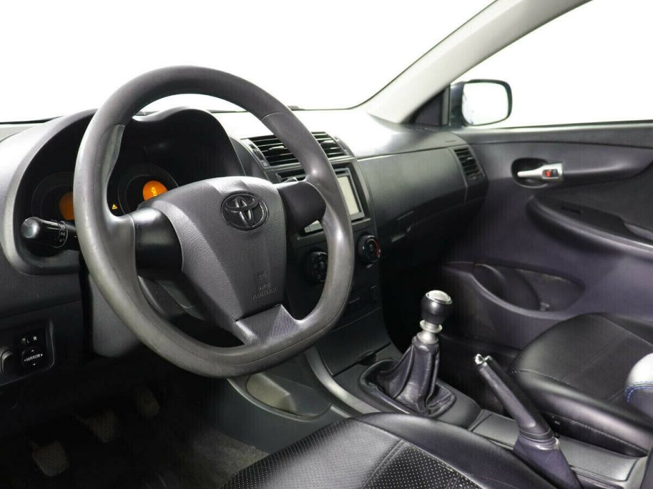 Toyota Corolla 1.6 МКПП, 2010, 169 000 км фото 6