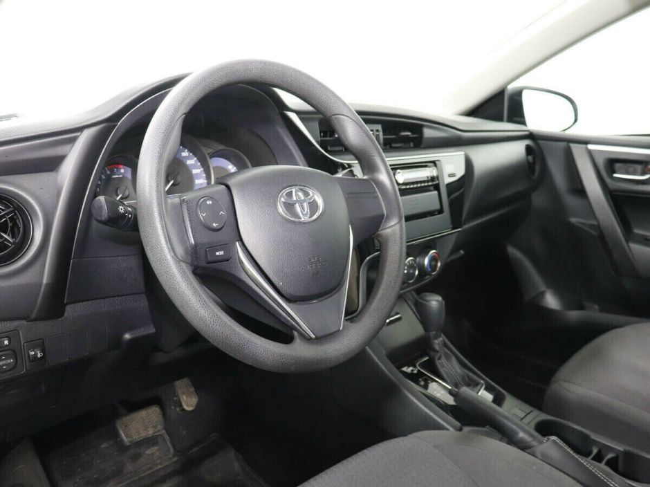Toyota Corolla 1.6 CVT, 2016, 89 000 км фото 8