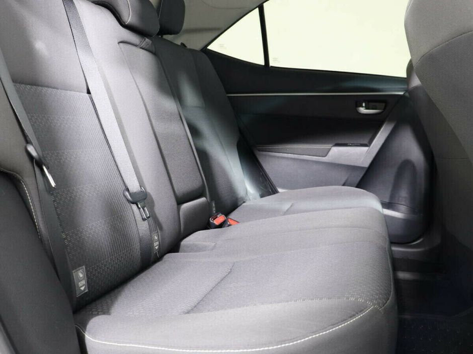 Toyota Corolla 1.6 CVT, 2016, 91 000 км фото 11