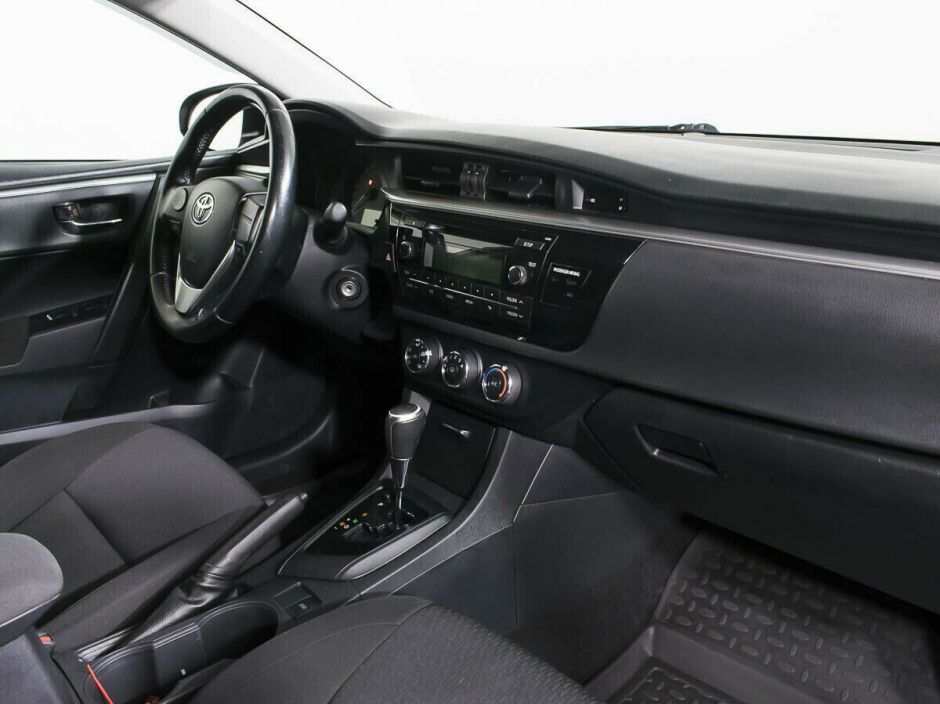 Toyota Corolla 1.6 CVT, 2015, 96 000 км фото 8