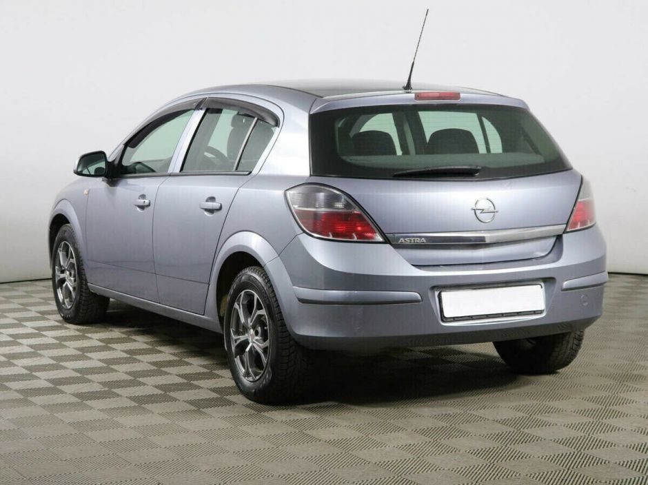 Opel Astra 1.6 МКПП, 2011, 157 000 км фото 4
