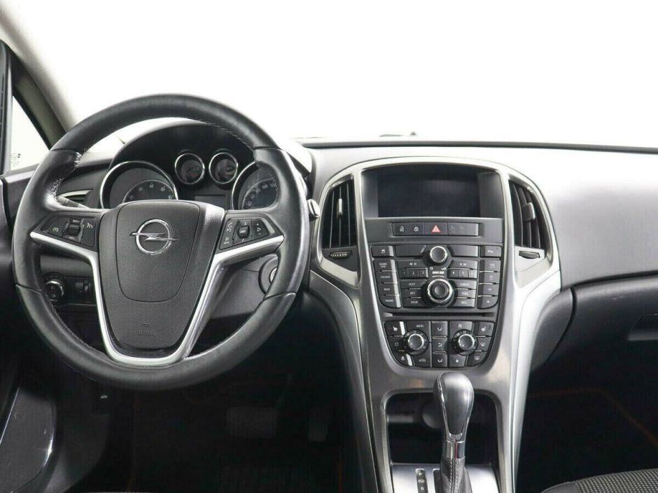 Opel Astra 1.6 АКПП, 2011, 156 000 км фото 7