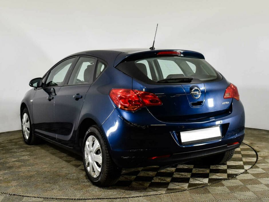 Opel Astra 1.6 АКПП, 2011, 155 000 км фото 4