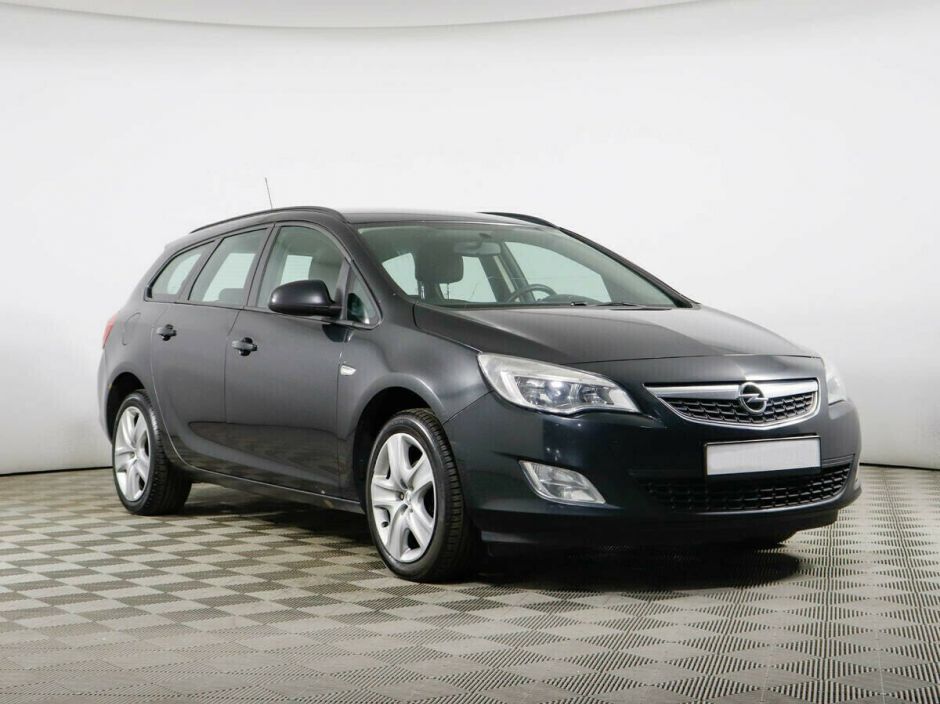 Opel Astra 1.4 АКПП, 2011, 147 000 км фото 2