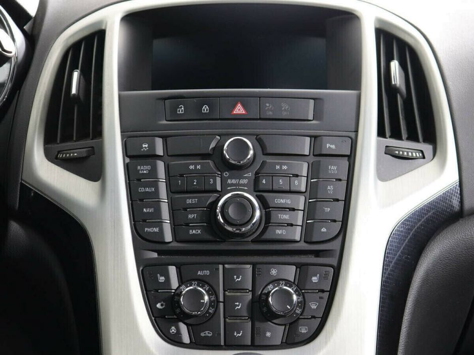 Opel Astra 1.4 АКПП, 2012, 135 000 км фото 5